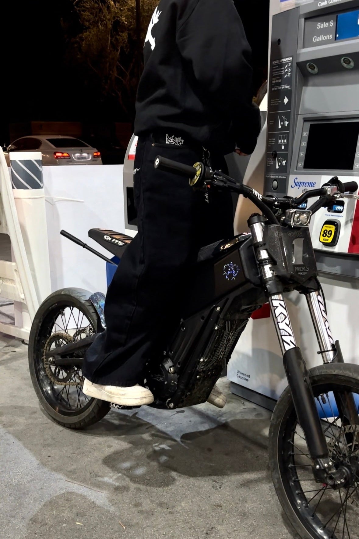 Peak Baggy Jeans - Black